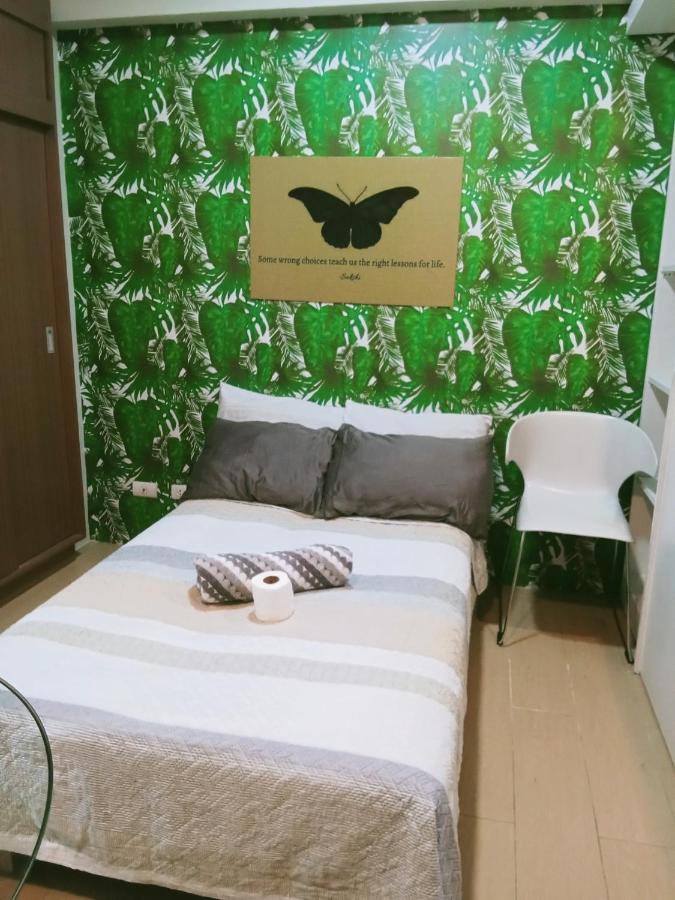 Henry'S Newport Condotel Pasay Buitenkant foto